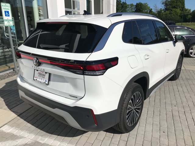 New 2026 Pure White Volkswagen S image 7