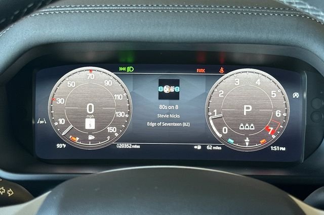 Used 2024 Gray Land Rover S image 23