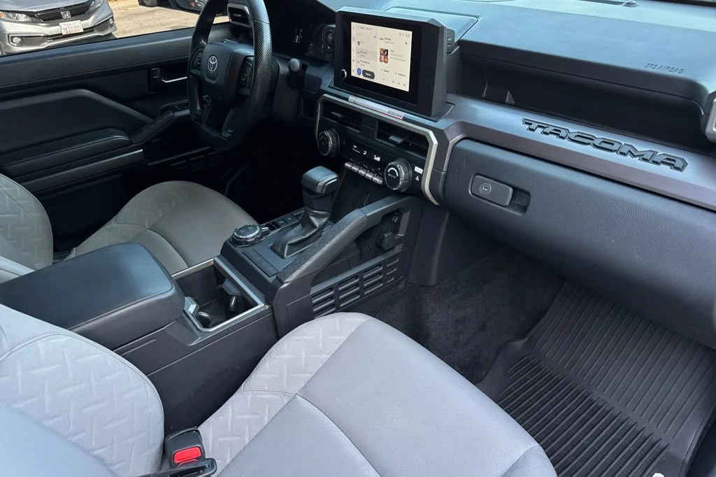 Used 2025 Black Toyota SR5 image 17