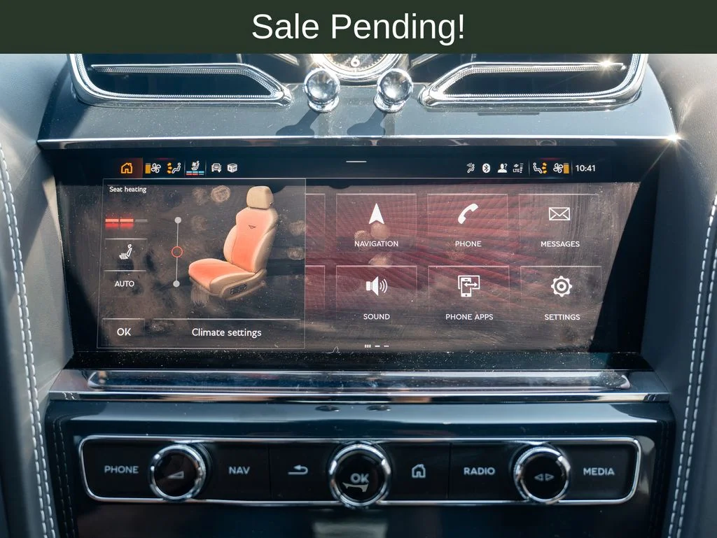 Used 2024 Black Bentley Azure image 30