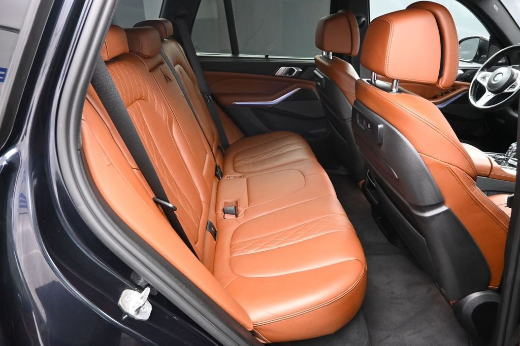 Used 2022 Carbon Black Metallic BMW M50i image 37
