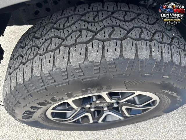 Used 2023 Gray Ford XLT image 27