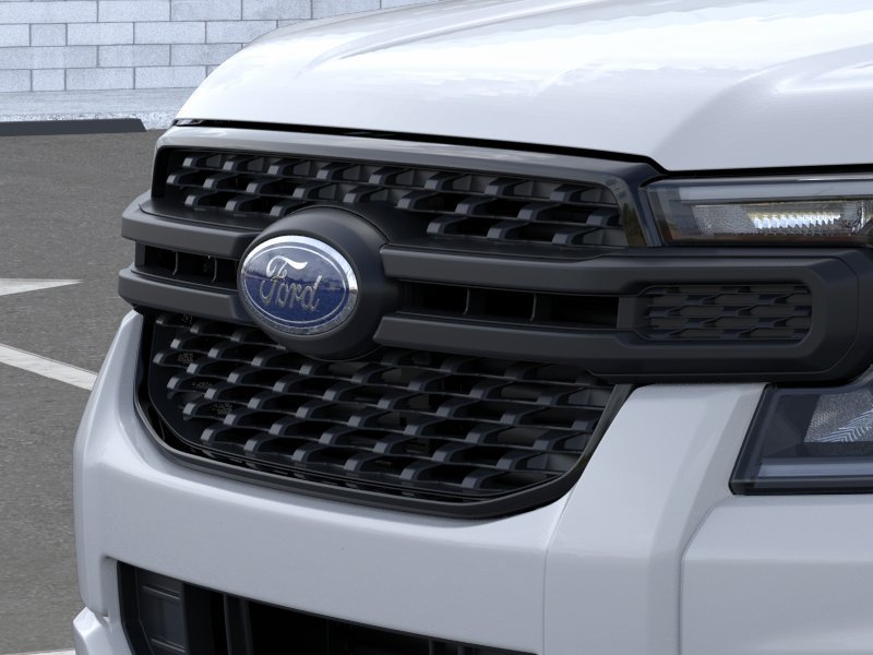New 2026 Oxford White Ford XL image 17