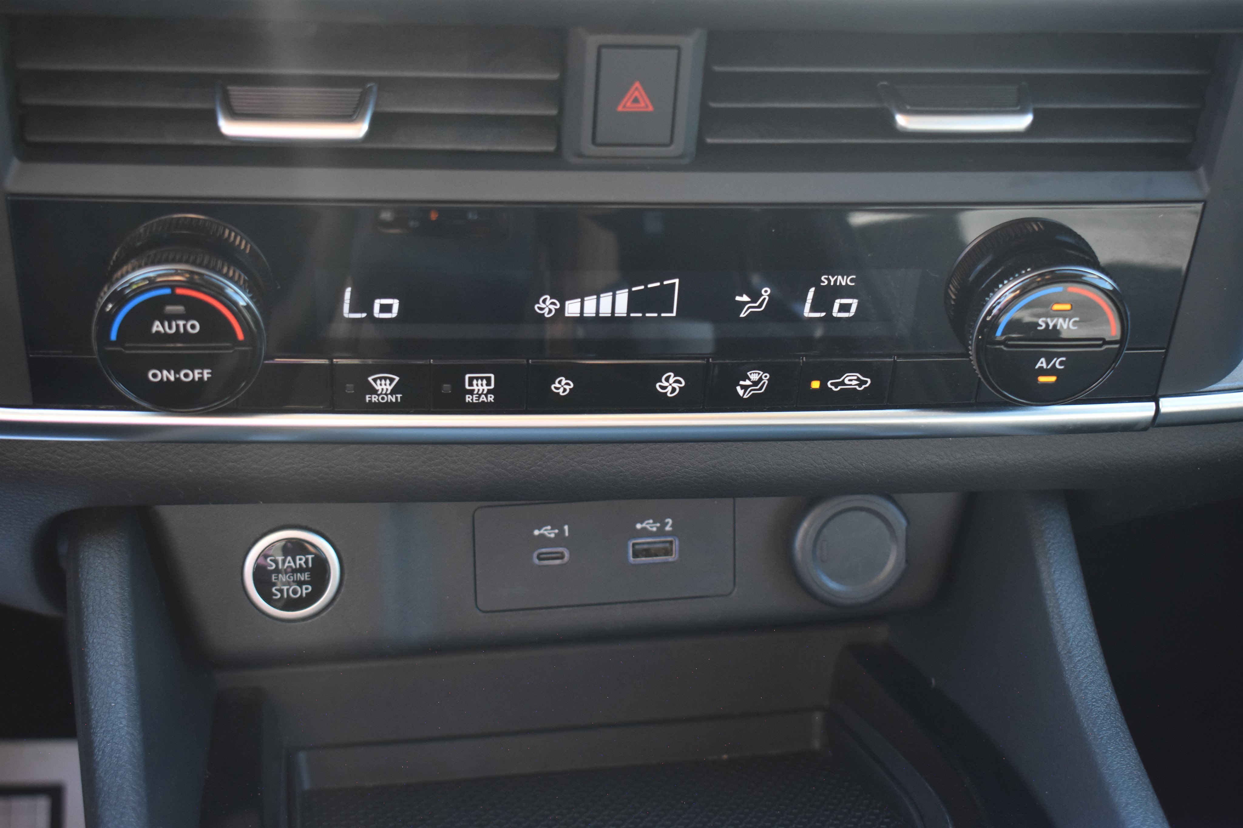 2023 Nissan Rogue SV - Photo 26