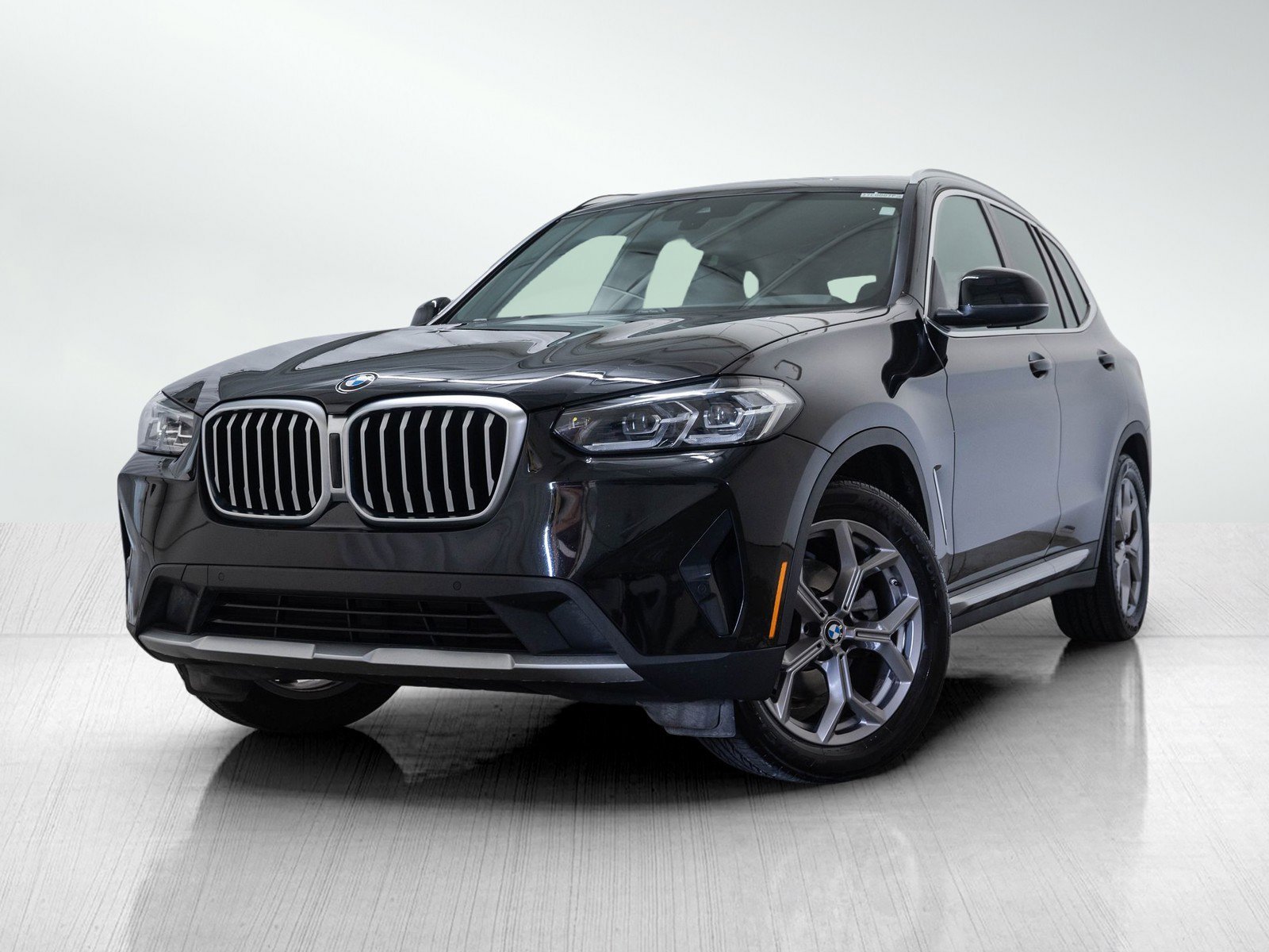 2022 BMW X3 xDrive30i's photo