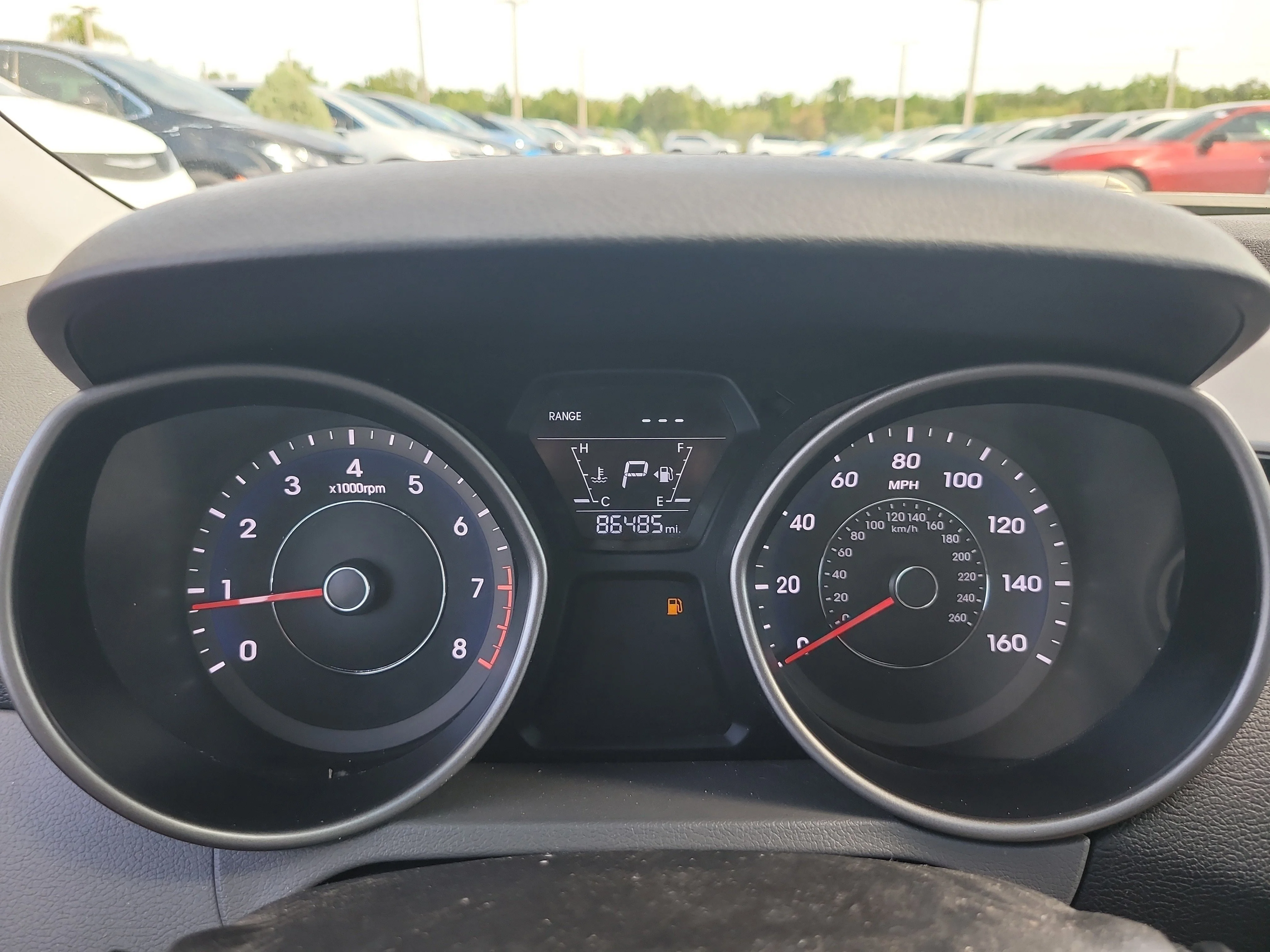 Used 2016 Shale Gray Metallic Hyundai SE image 29