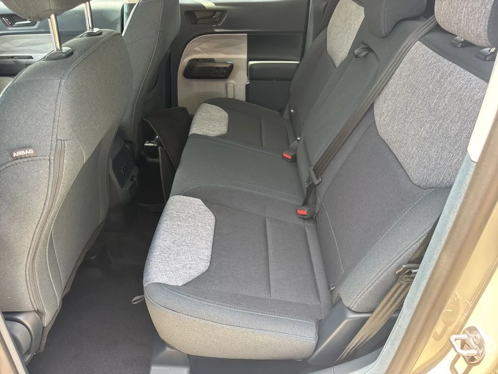 New 2025 Desert Sand Ford XLT image 20