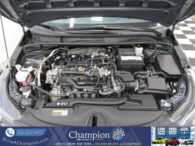 Used 2024  Toyota SE image 34