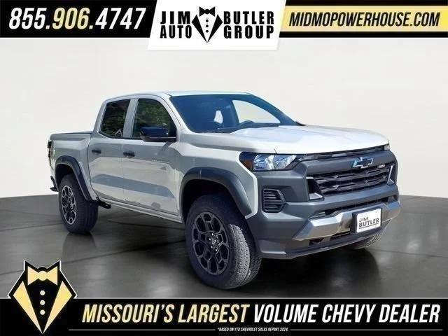 New 2026 White Sands Chevrolet Trail Boss image 21