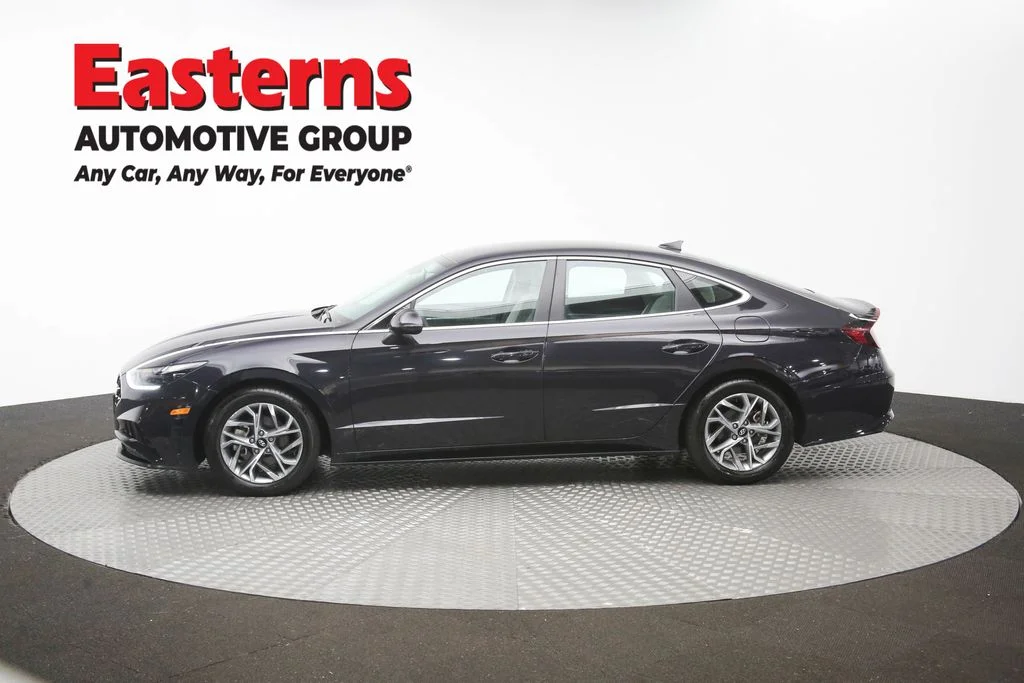 Used 2023 Blue Hyundai SEL image 59