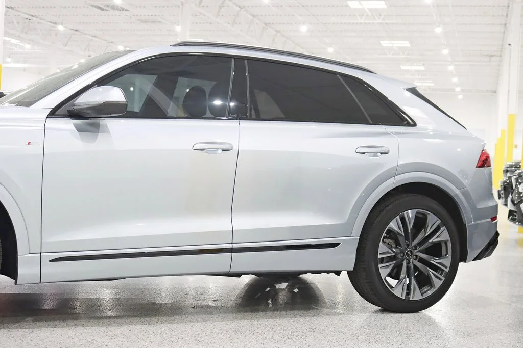 Used 2025 Silver Audi 55 Prestige image 3