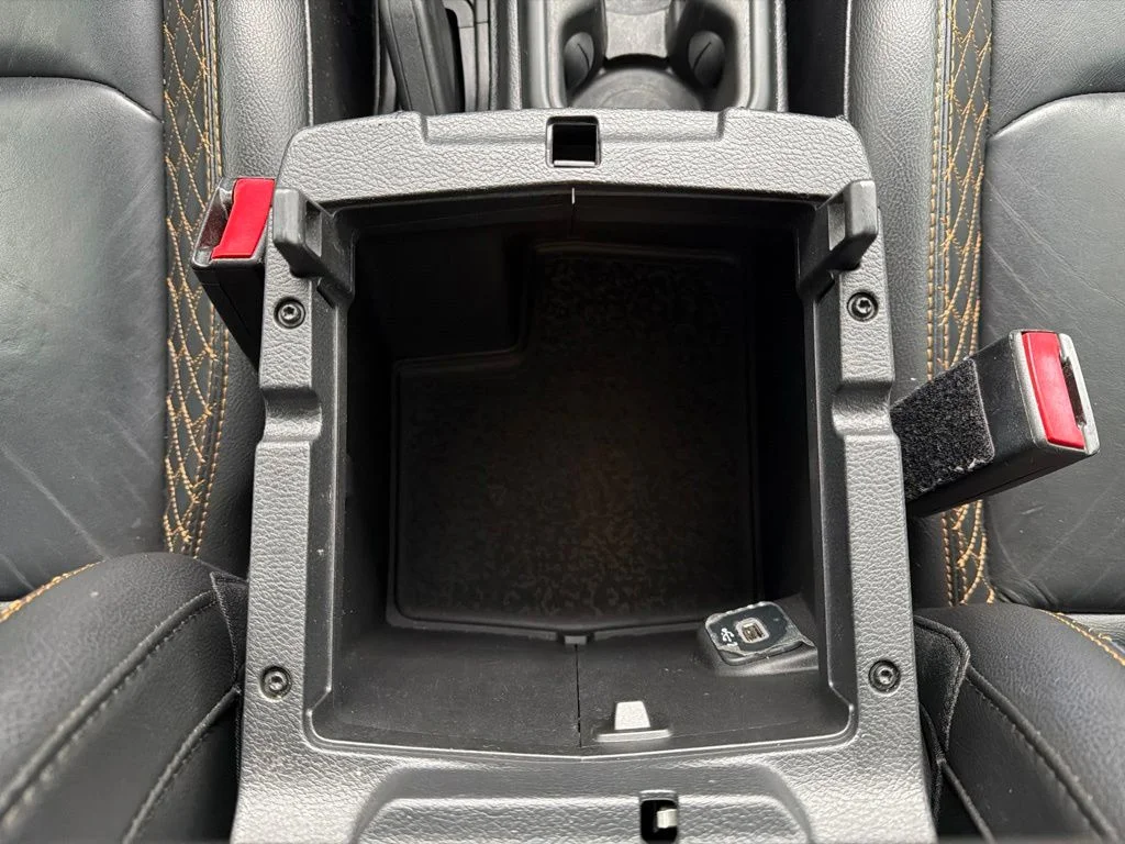 Used 2023 Black Jeep Overland image 42