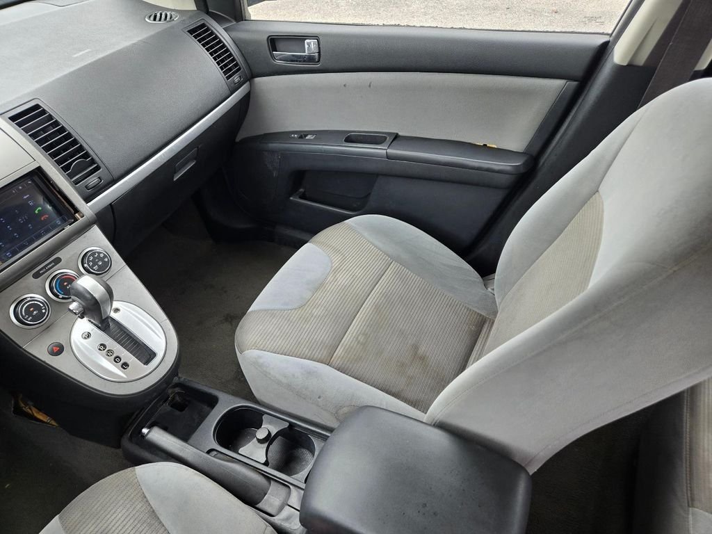 2012 Nissan Sentra S - Photo 18