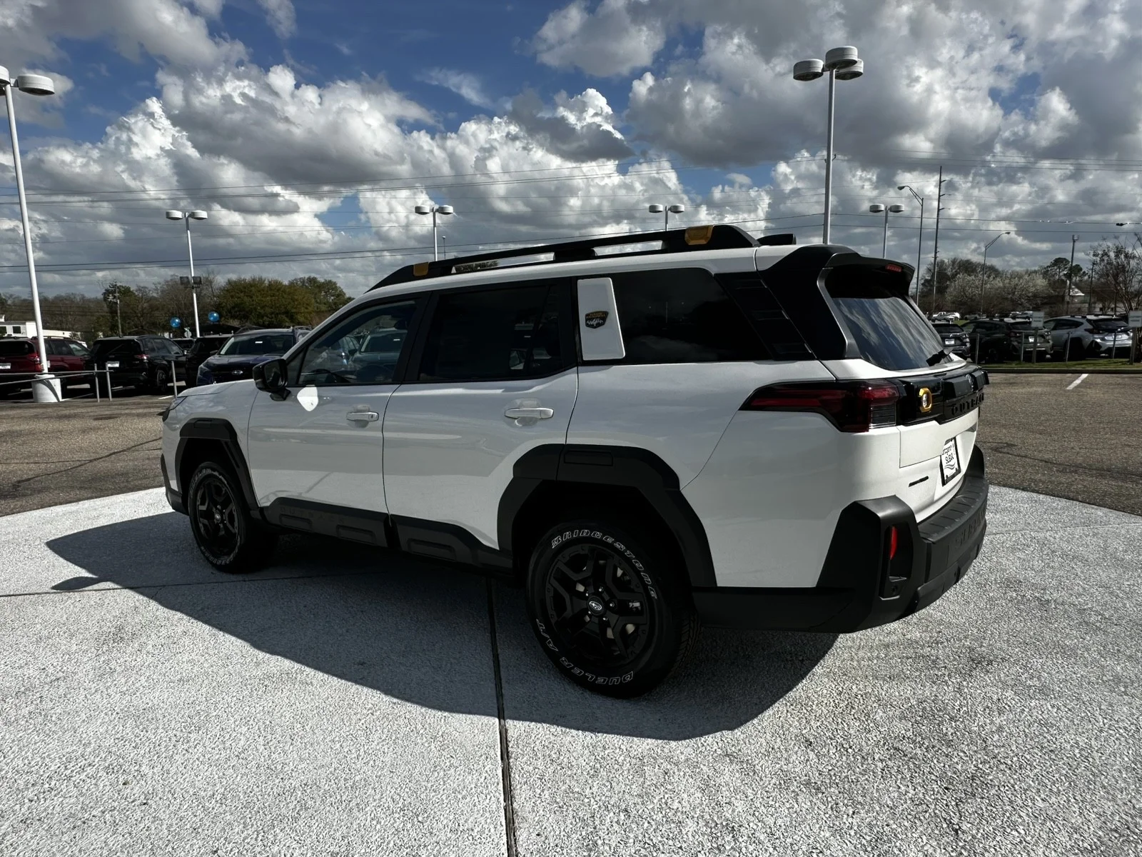 New 2026 CRYSTAL WHITE PEARL Subaru Wilderness image 5
