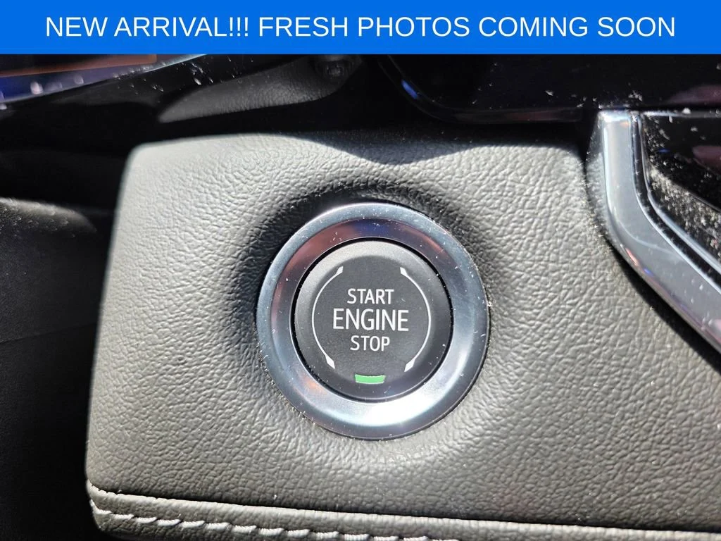 Used 2024 Radiant Red Tintcoat Chevrolet LT image 13