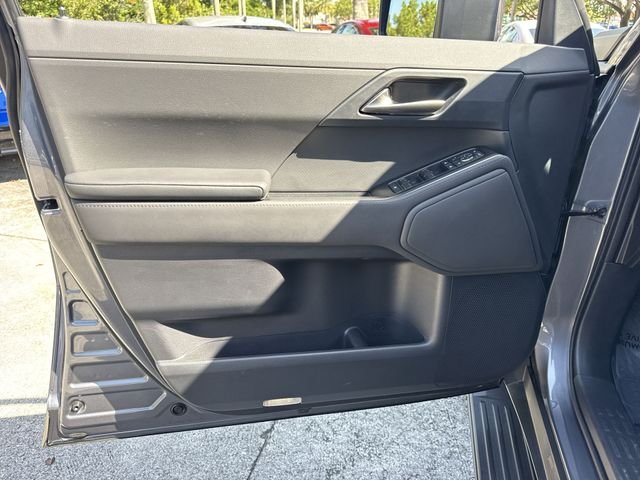 2024 Lexus GX Premium - Photo 13