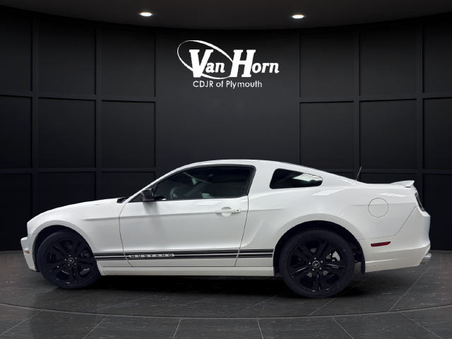 Used 2013 Performance White Ford V6 image 4