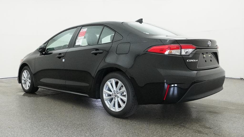 New 2026 Midnight Black Metallic Toyota LE image 39