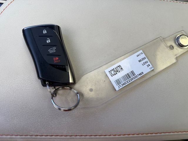Used 2024 White Lexus 350 Luxury image 32