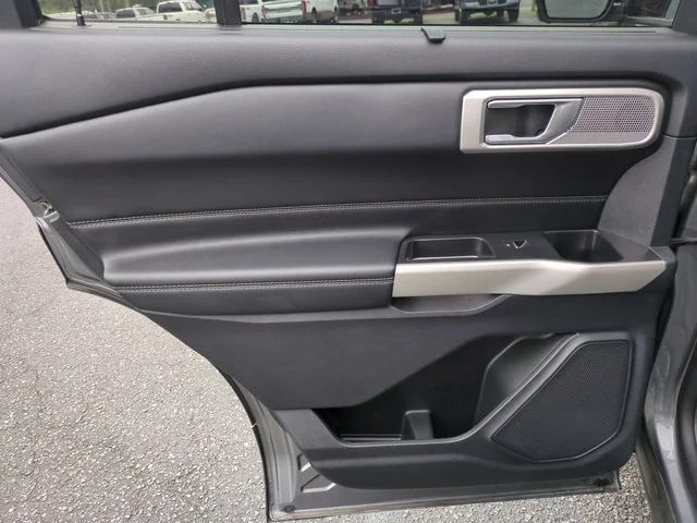 Used 2021 Gray Ford Limited image 29