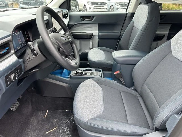 New 2026 Oxford White Ford XLT image 15