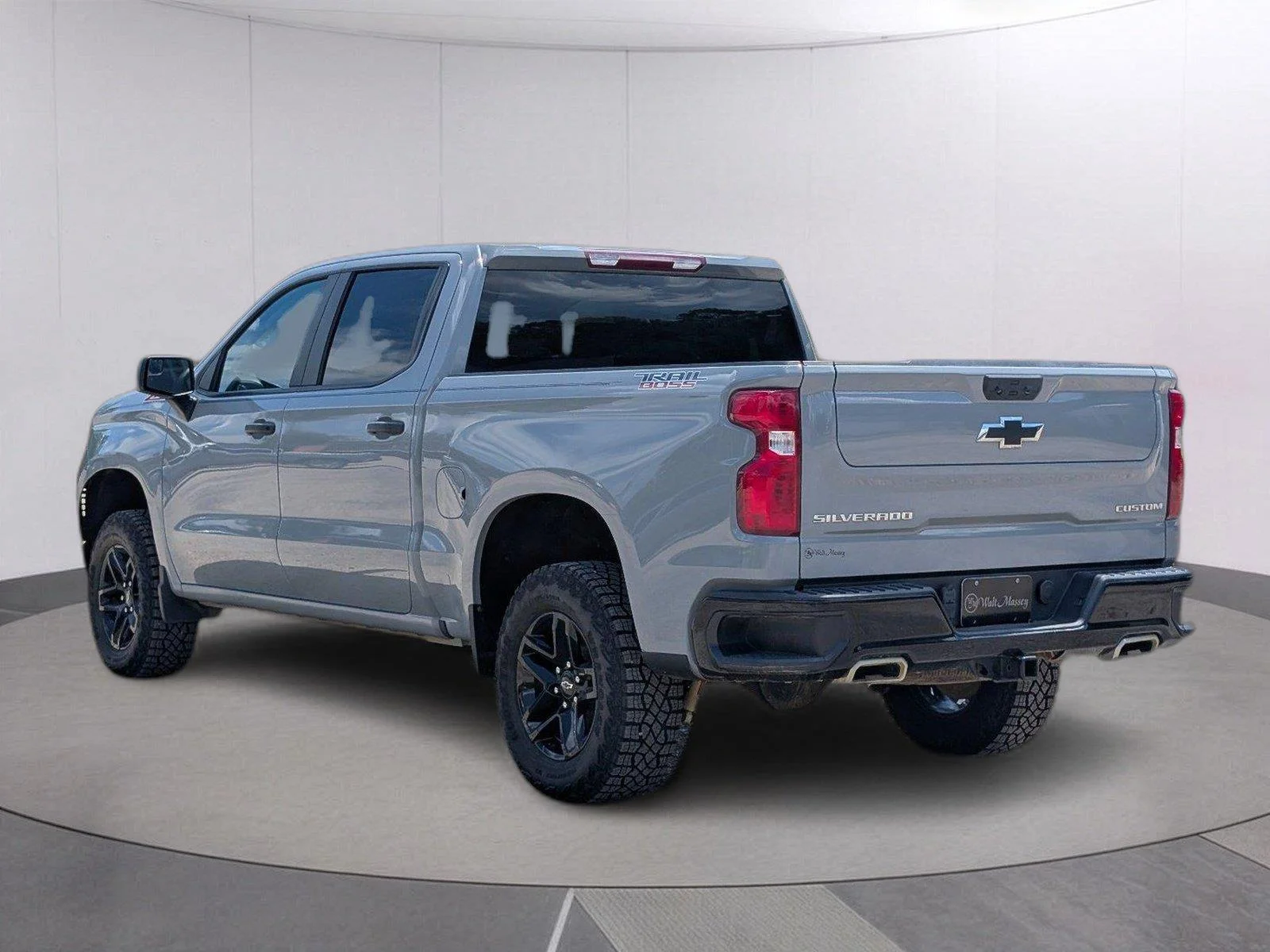 Used 2025 Slate Gray Metallic Chevrolet Custom Trail Boss image 3