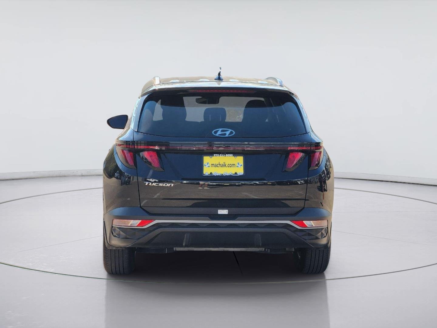 Used 2024 Black Pearl Hyundai SEL image 5