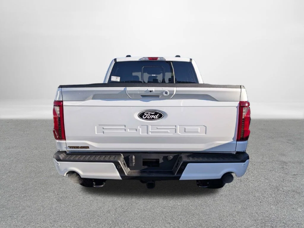 New 2026 Oxford White Ford Tremor® image 3