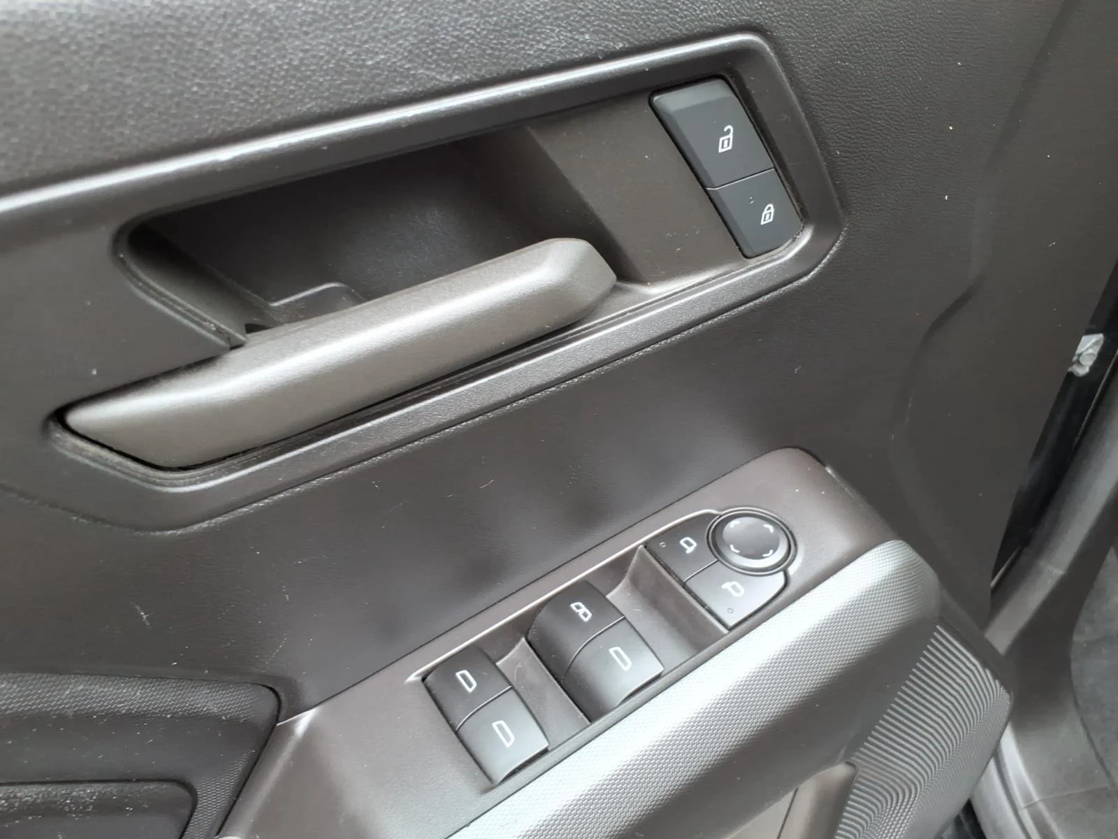 Used 2023 Black Chevrolet 4WD Trail Boss image 15