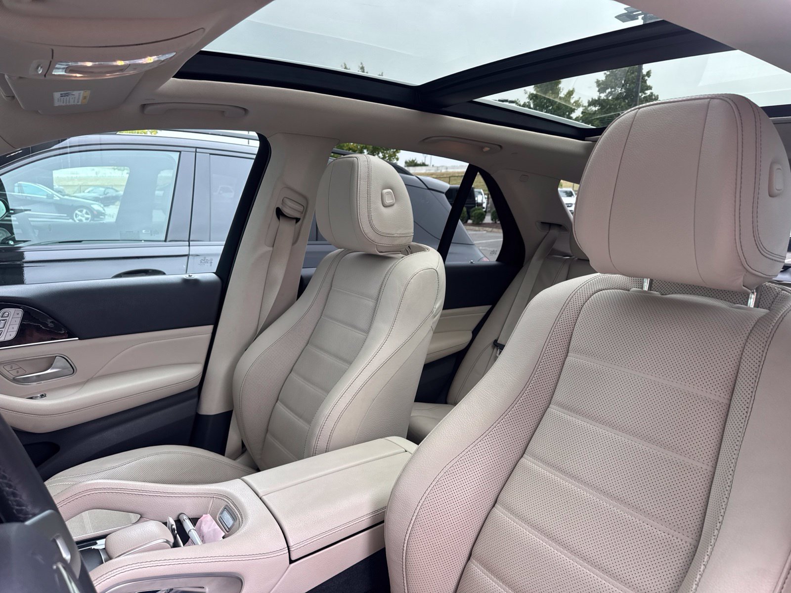 Used 2020 White Mercedes-Benz GLE 350 image 8