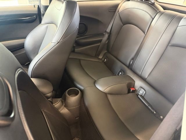 Used 2018 Gray MINI Base image 12