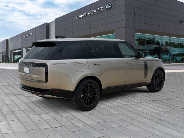 New 2027 Batumi Gold Land Rover SE image 5