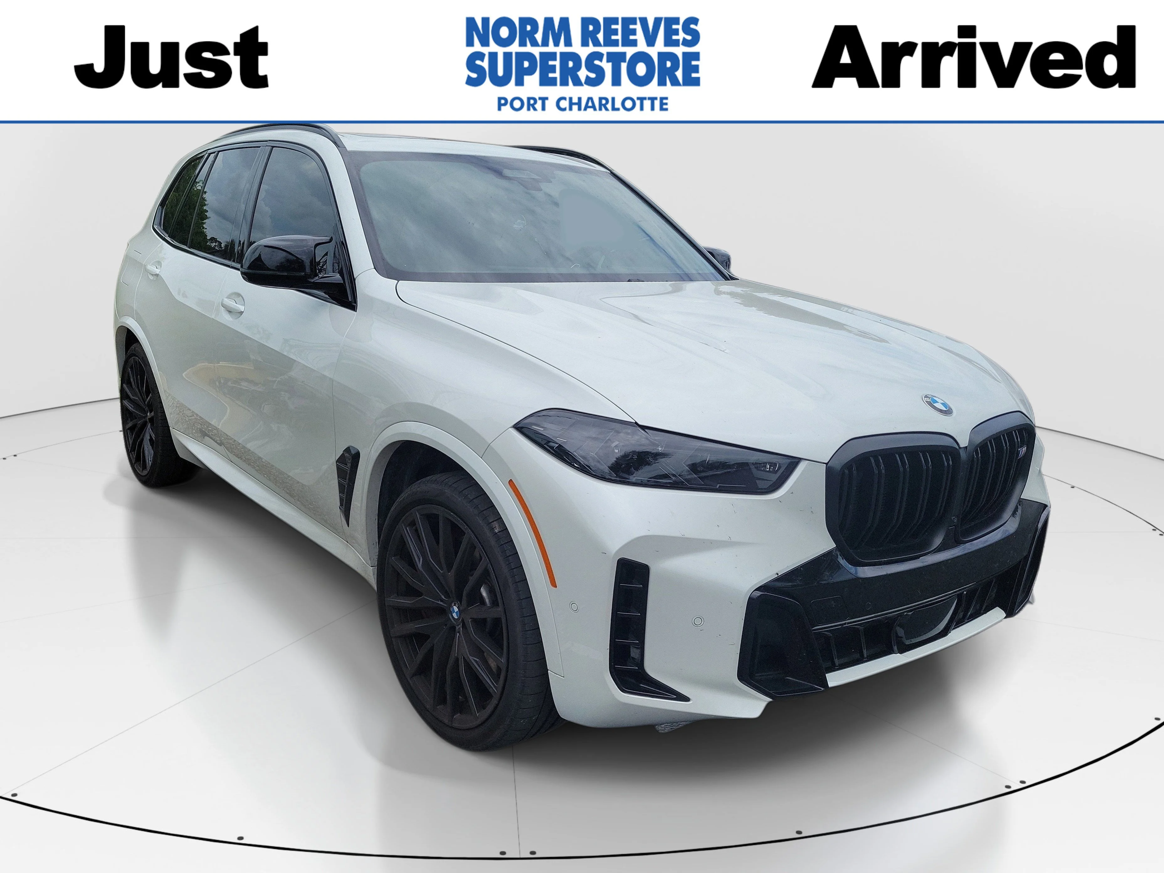 2025 BMW X5 M60i's photo