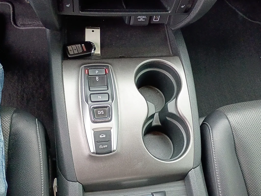 Certified Used 2023 Crystal Black Pearl Honda RTL image 21