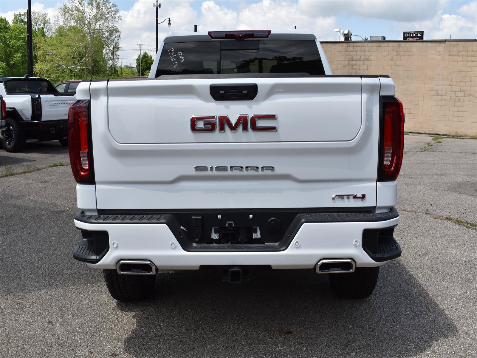 2026 GMC Sierra 1500 AT4 - Photo 11