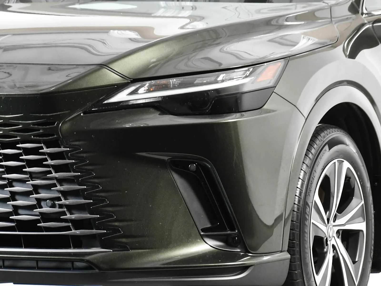 Certified Used 2023 Nori Green Pearl Lexus Premium image 12