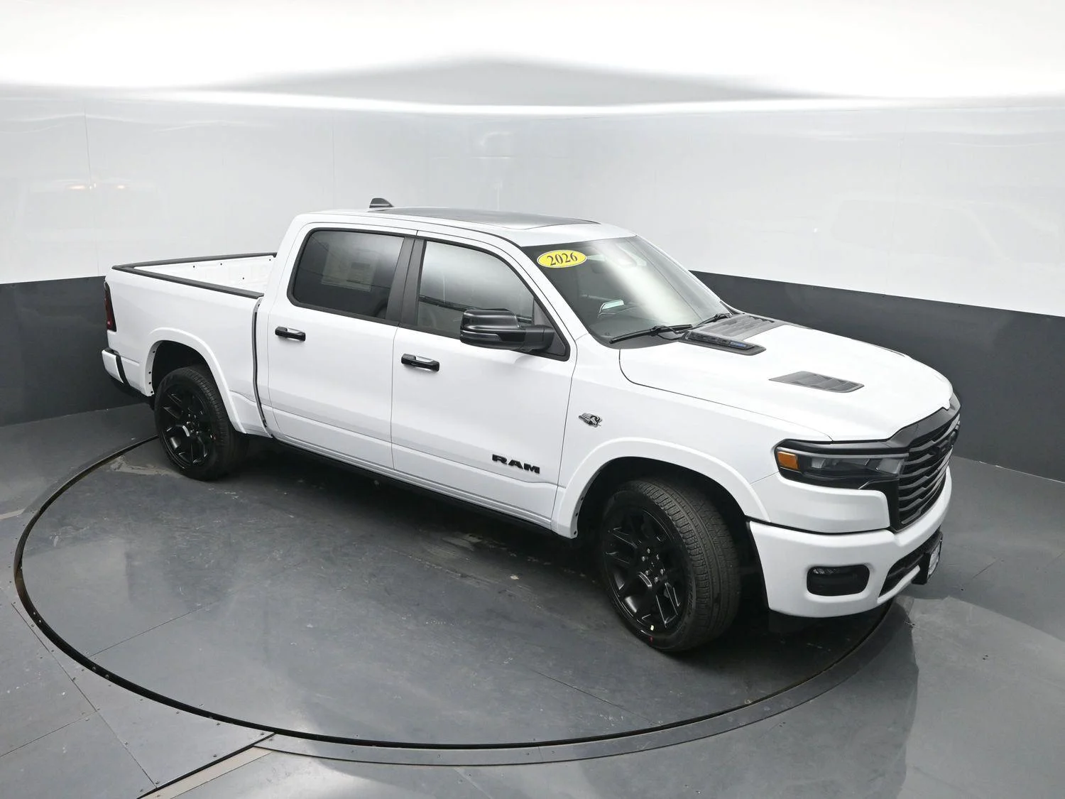 New 2026 Bright White Clear-Coat Exterior Paint RAM Laramie image 44