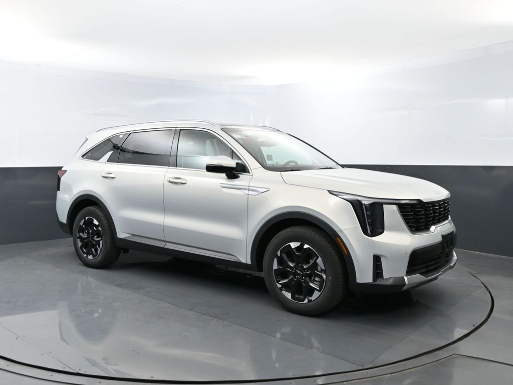 New 2026 Ivory Silver Kia S image 3