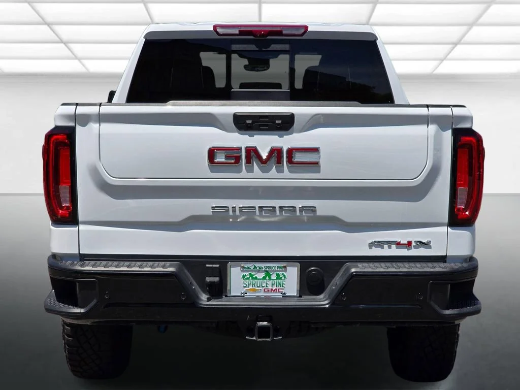 2025 GMC Sierra 1500 AT4X - Photo 28