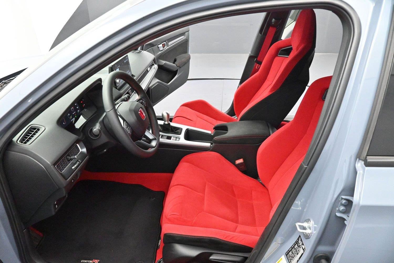 Used 2024 Sonic Gray Pearl Honda Type R image 11