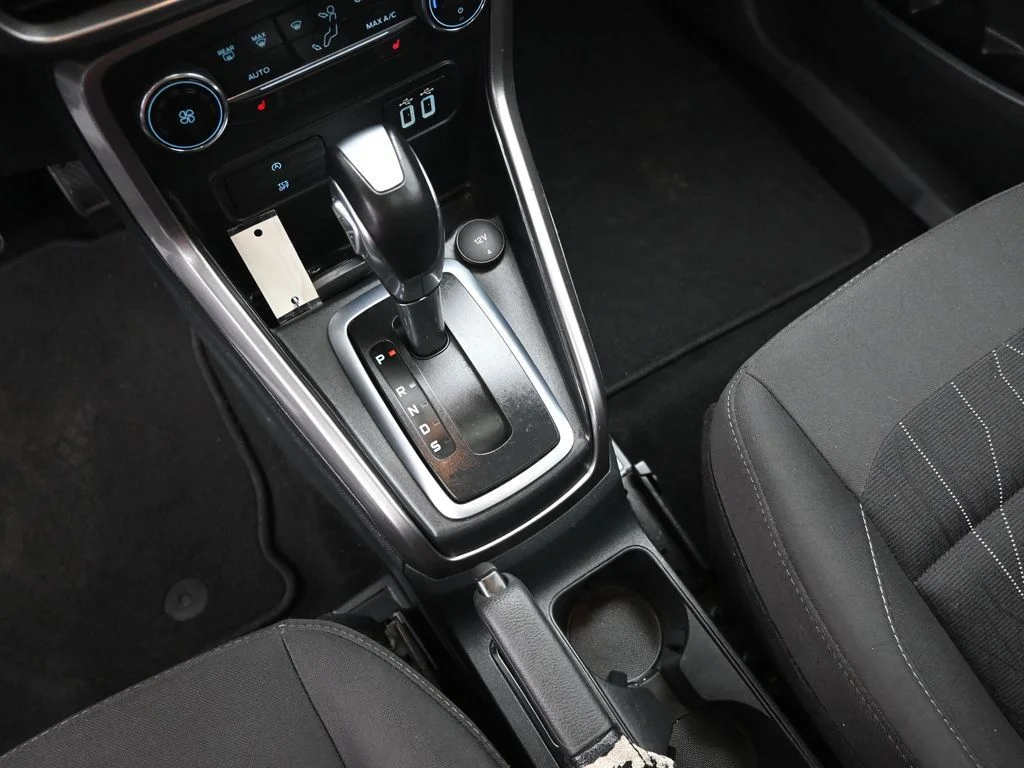 Certified Used 2018 Gray Ford SE image 26