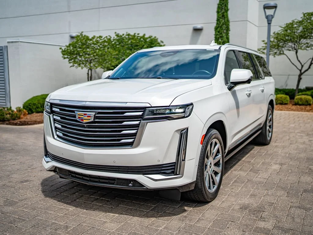 2023 Cadillac Escalade ESV