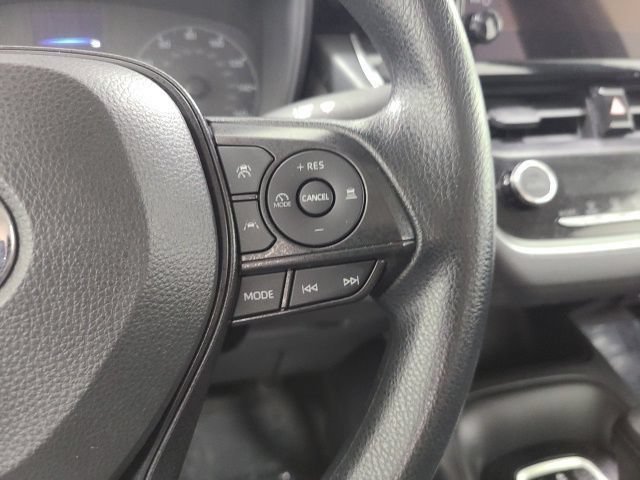 Used 2024 Ice Cap Toyota LE image 22