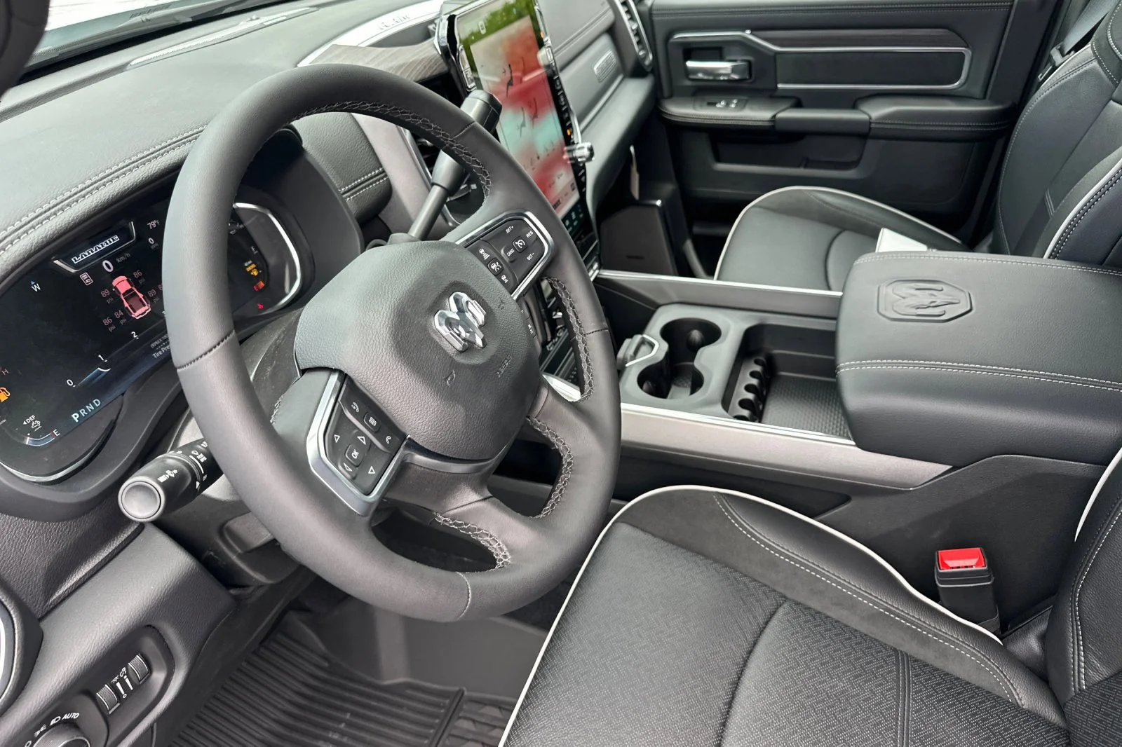 New 2026 Bright White Clear-Coat Exterior Paint RAM Laramie image 10