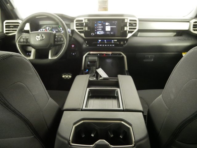 2026 Toyota Tundra SR5 - Photo 17