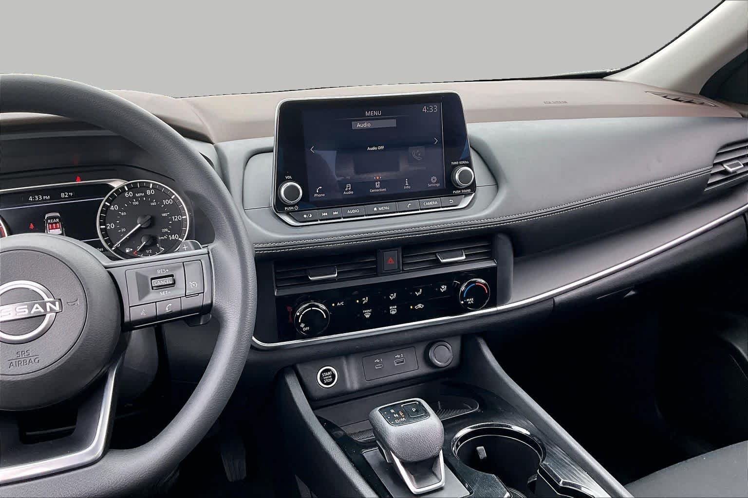 Used 2023 Glacier White Nissan S image 7