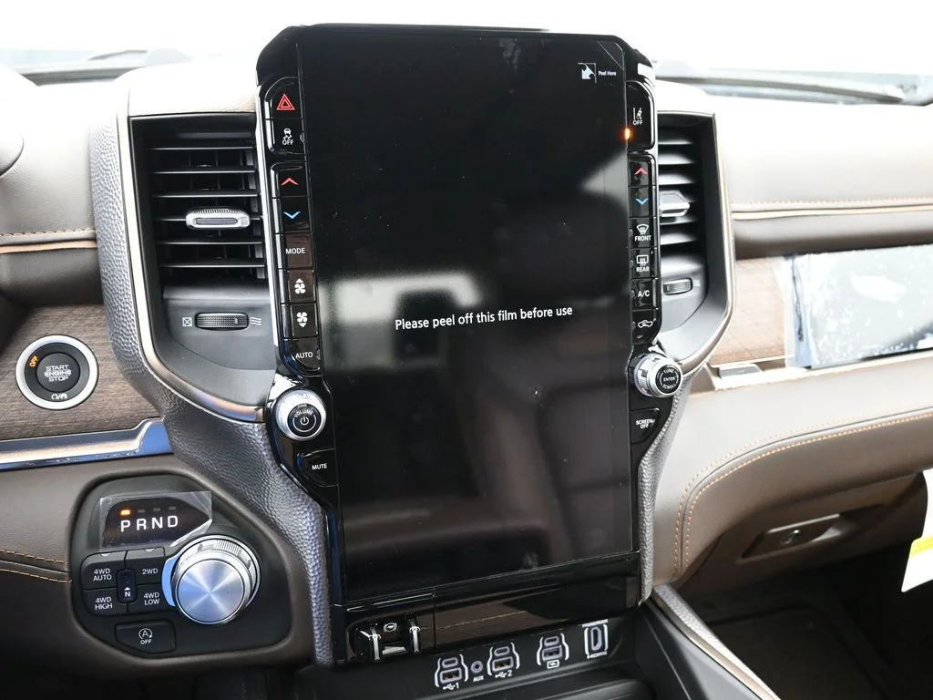 New 2026 Ivory White Tri-Coat Pearl-Coat Exterior Paint RAM Limited image 15