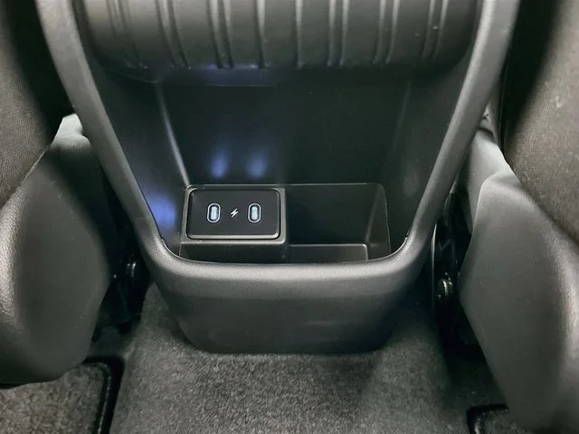 New 2027 Hyundai KONA SE