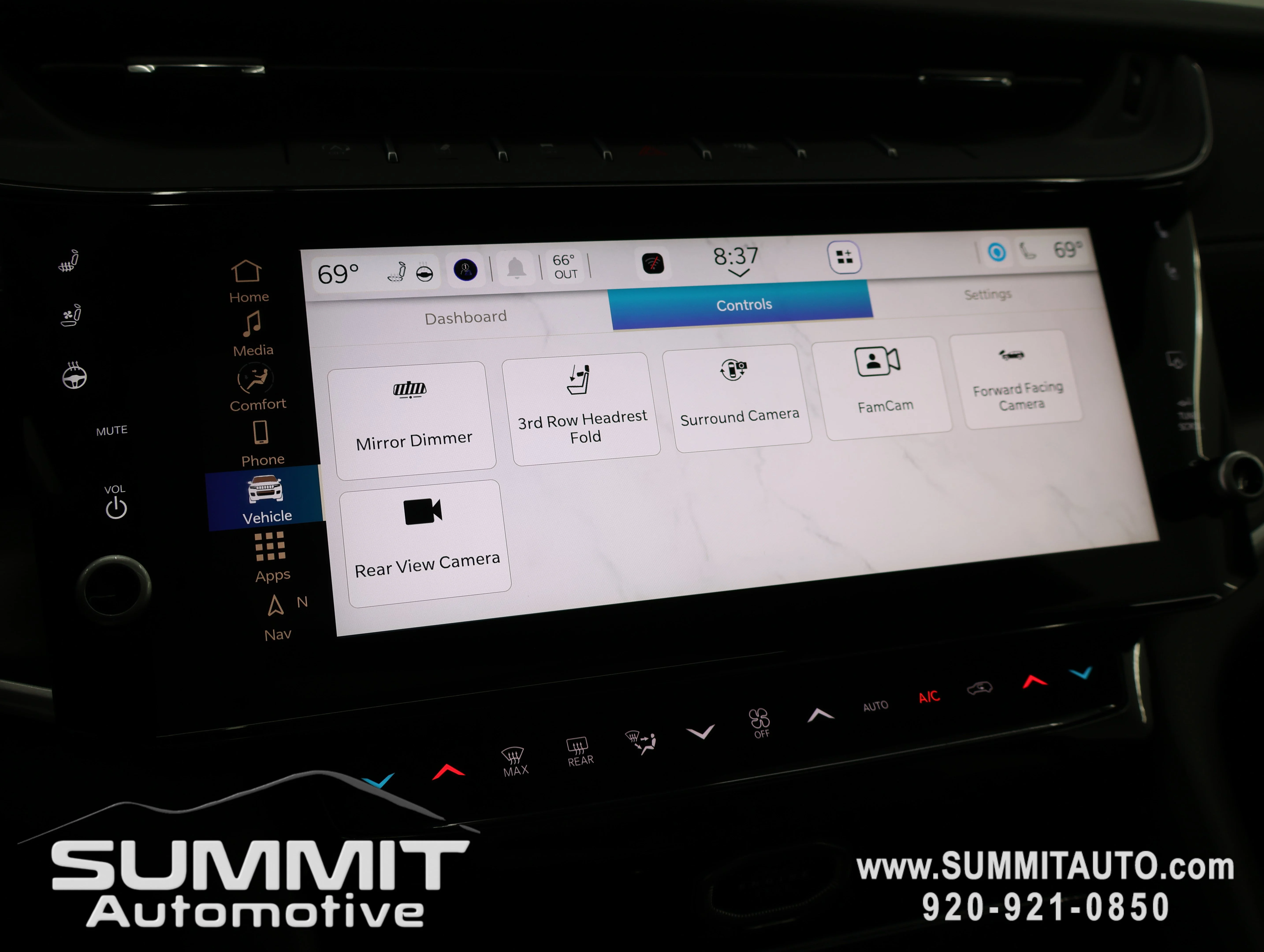 New 2026 Diamond Black Crystal Pearl-Coat Exterior Paint Jeep Limited Reserve image 63