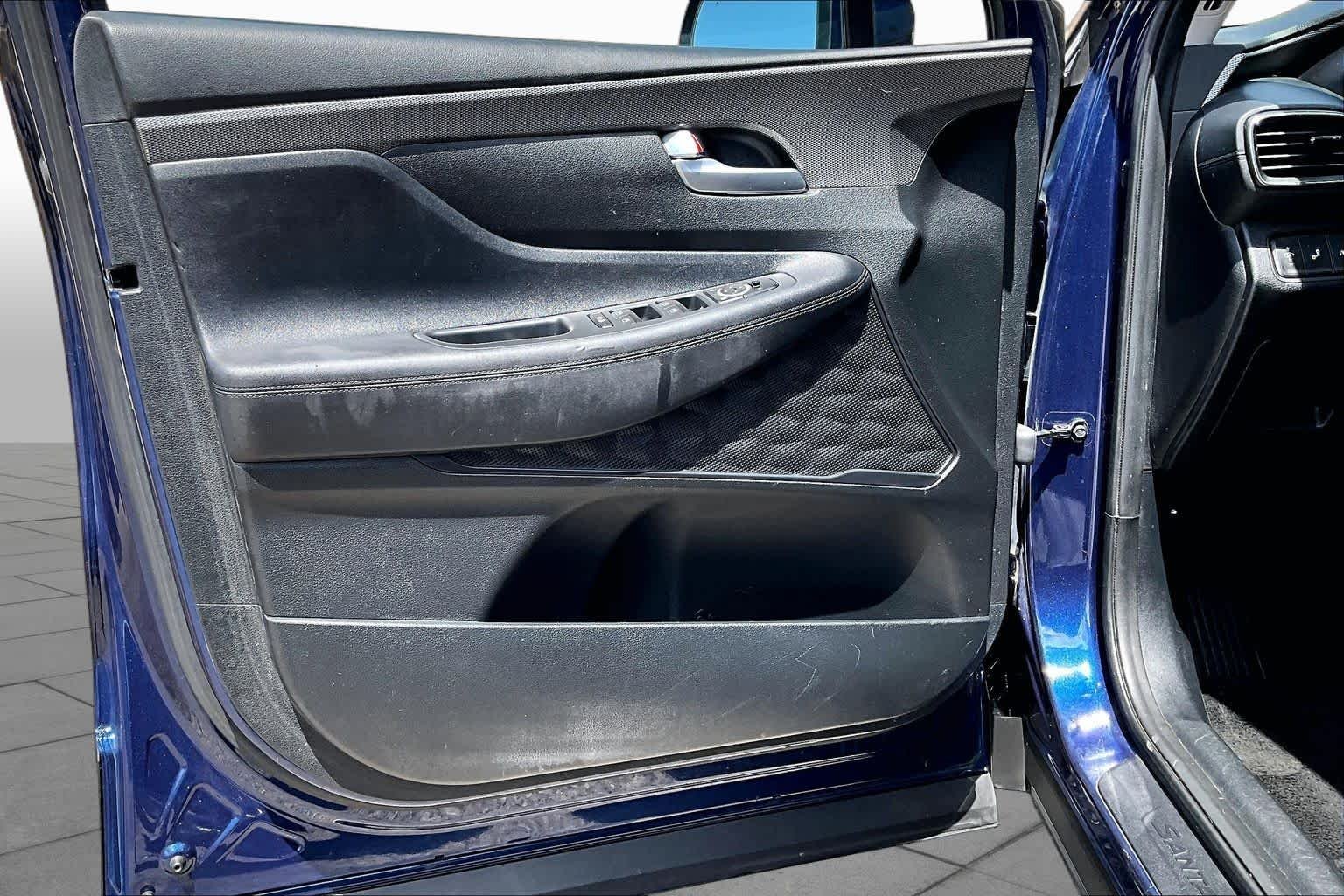 Used 2019 Stormy Sea Hyundai SE image 22